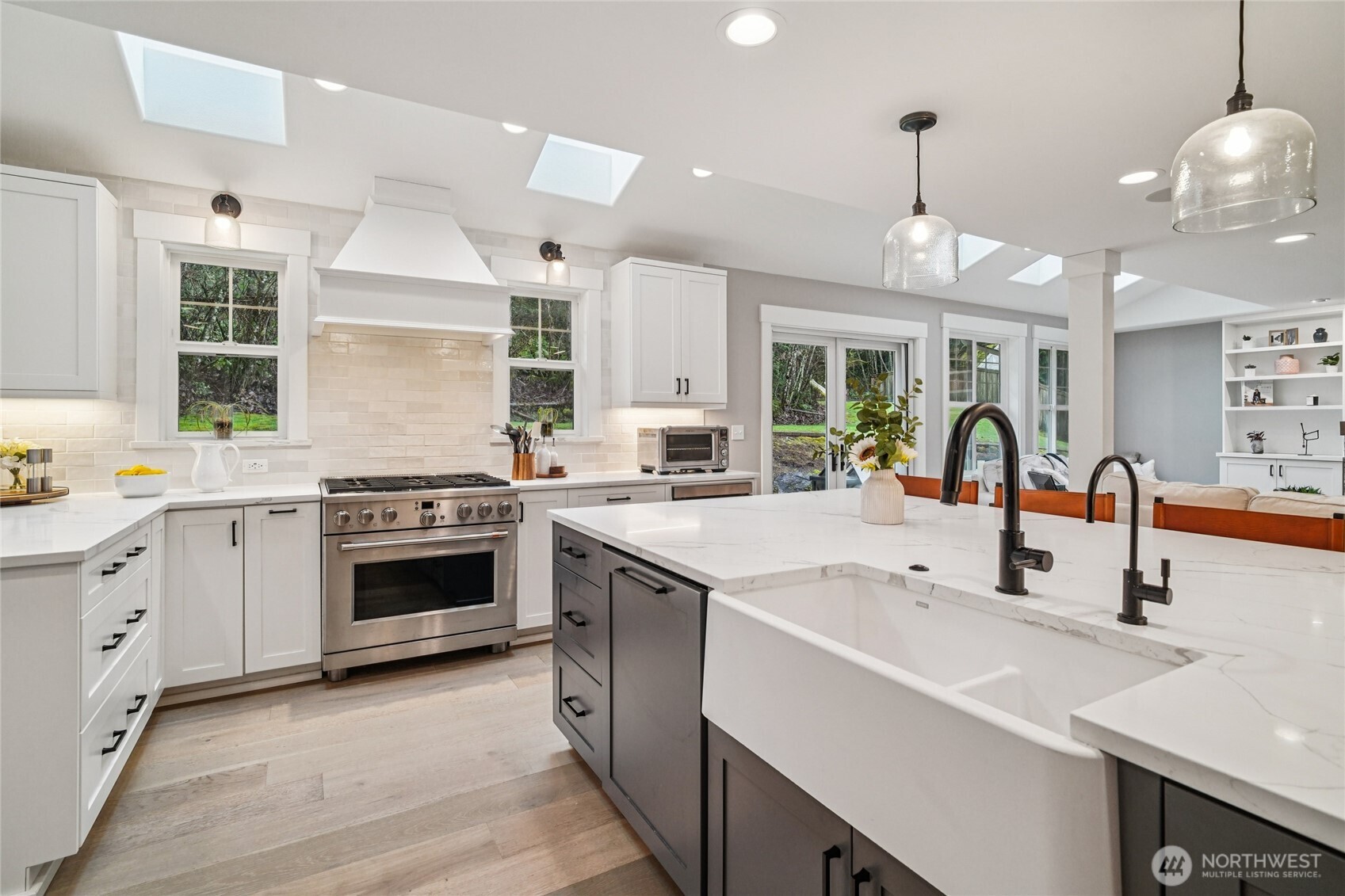 15915 68th Avenue SE