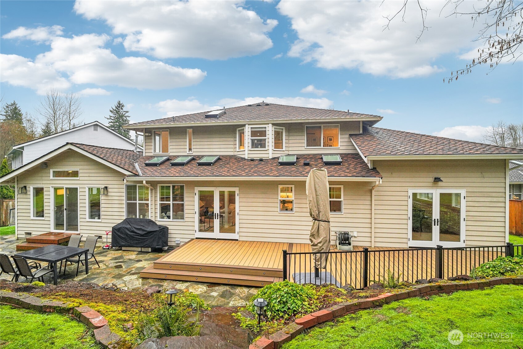 15915 68th Avenue SE