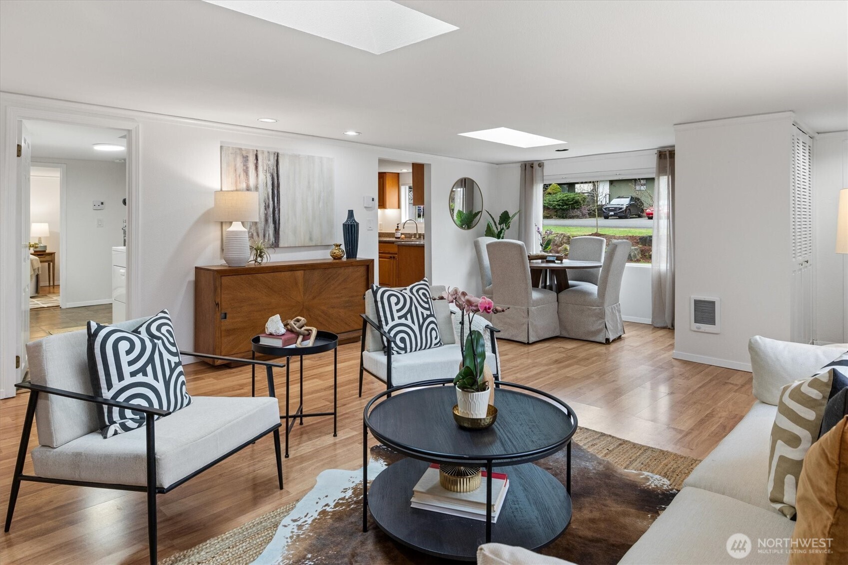 10044 12th Avenue NW