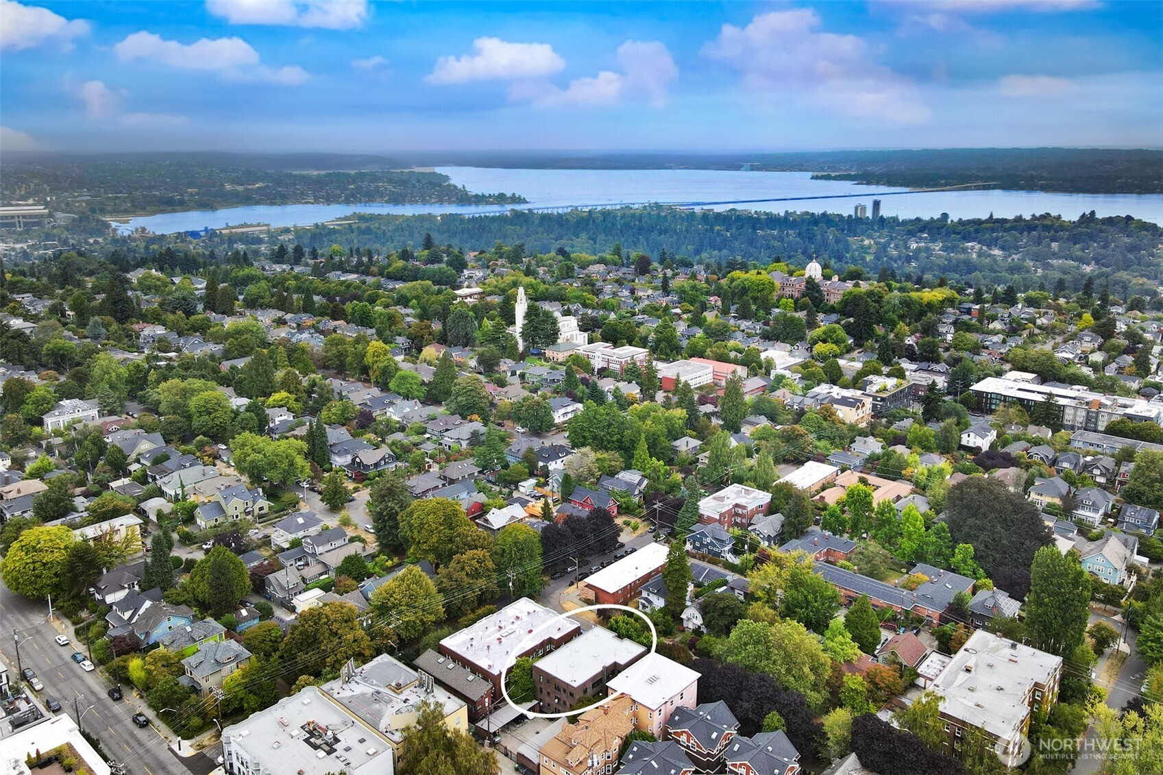 525 16th Avenue E Unit: 102