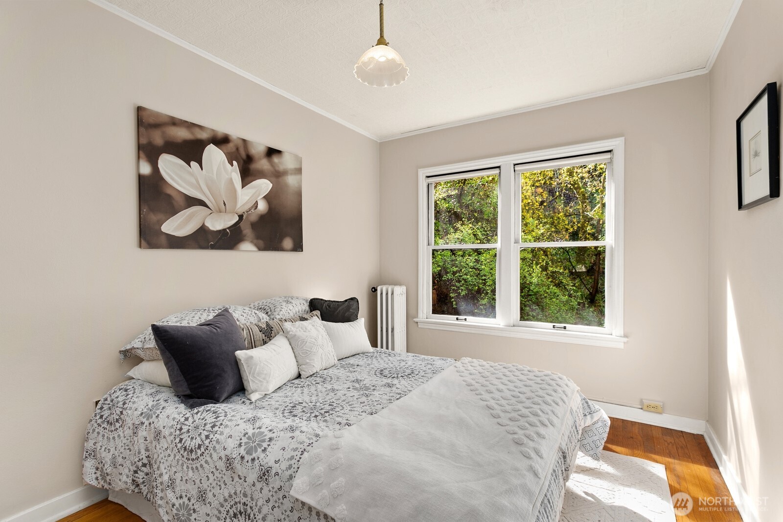 1623 Taylor Avenue N Unit: 204