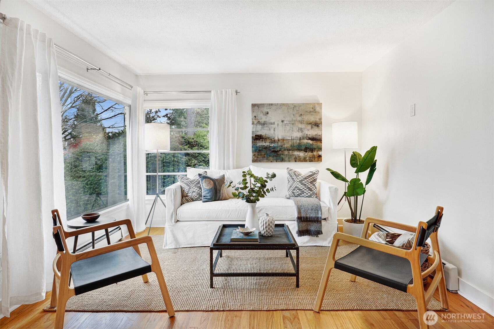 11605 Meridian Avenue N