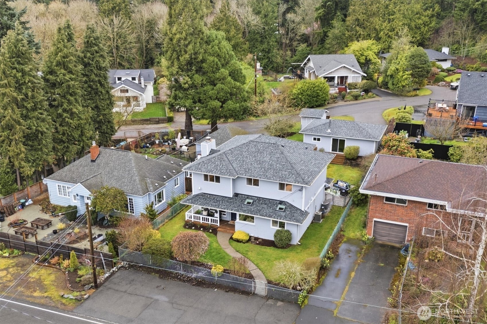 320 NW 110th Street