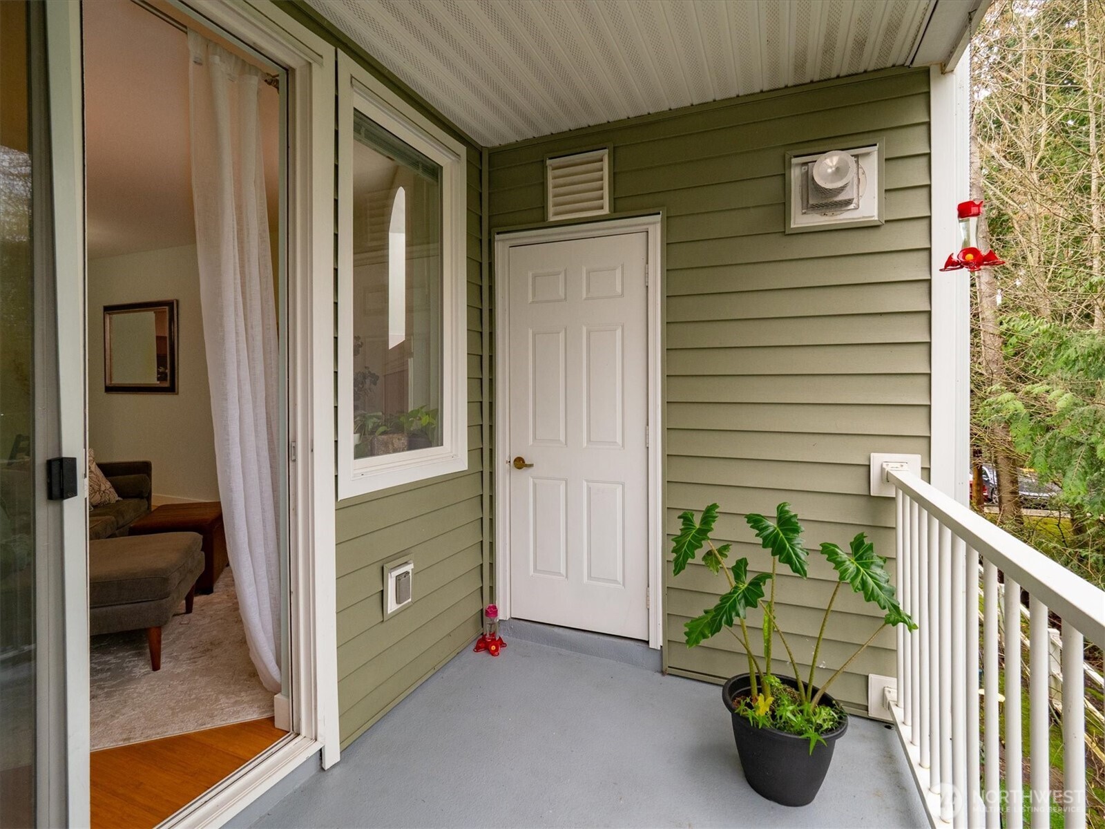 12712 Admiralty Way Unit: E203