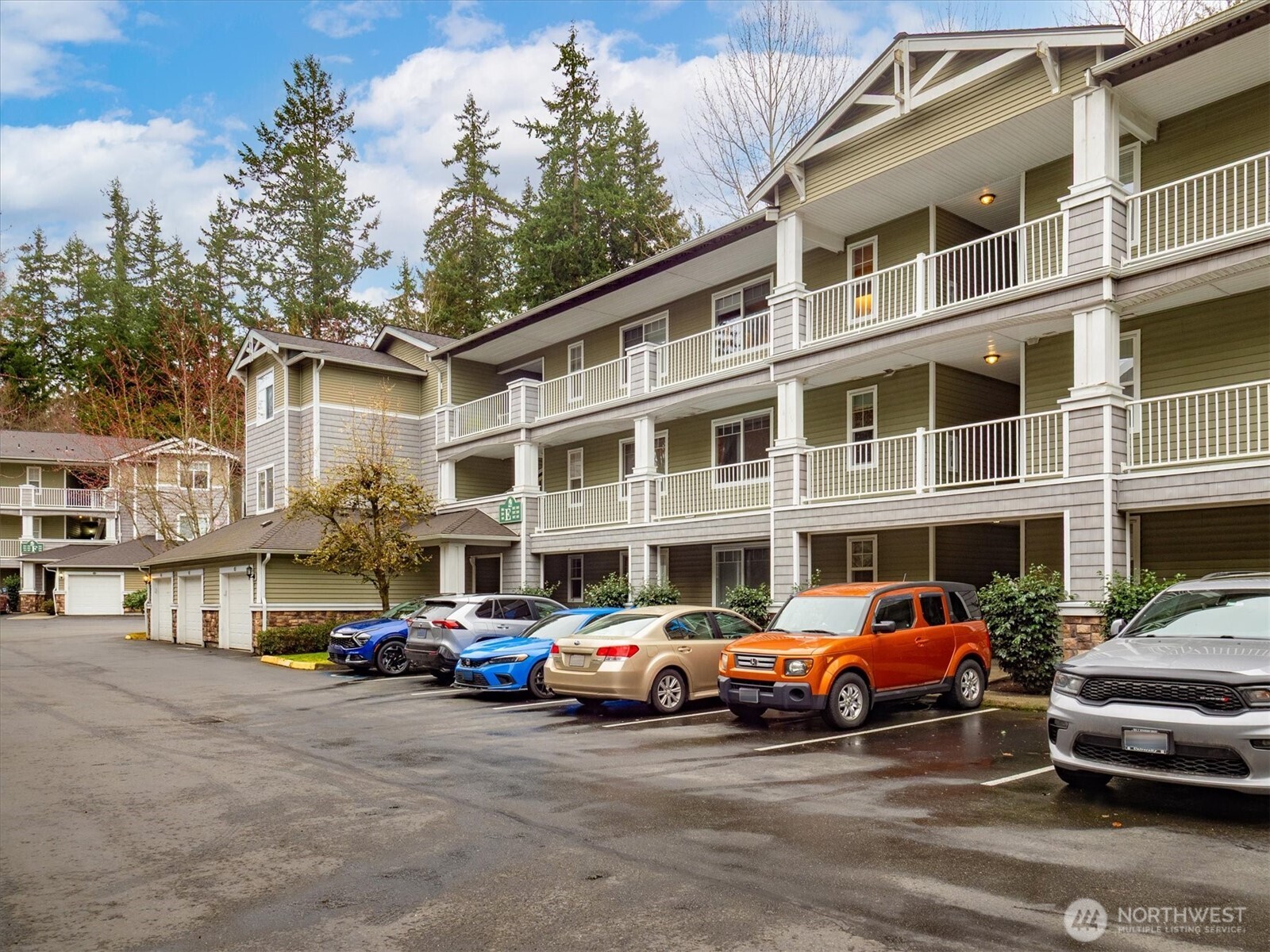 12712 Admiralty Way Unit: E203