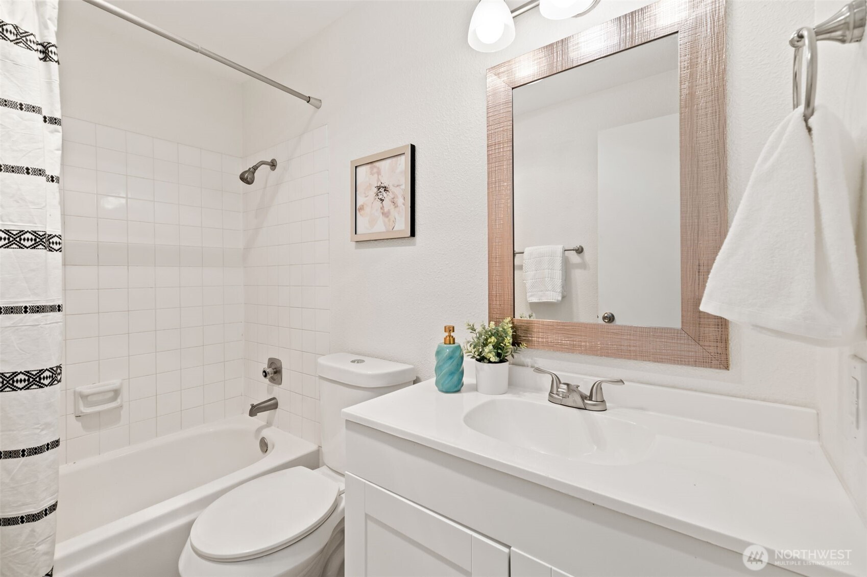 11312 39th Avenue NE