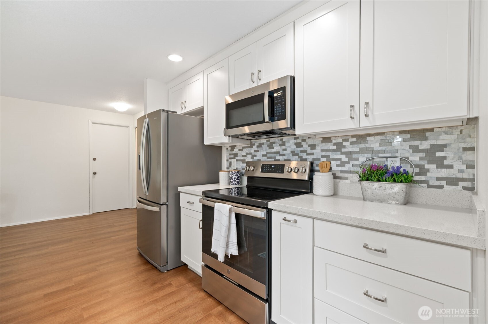 11312 39th Avenue NE