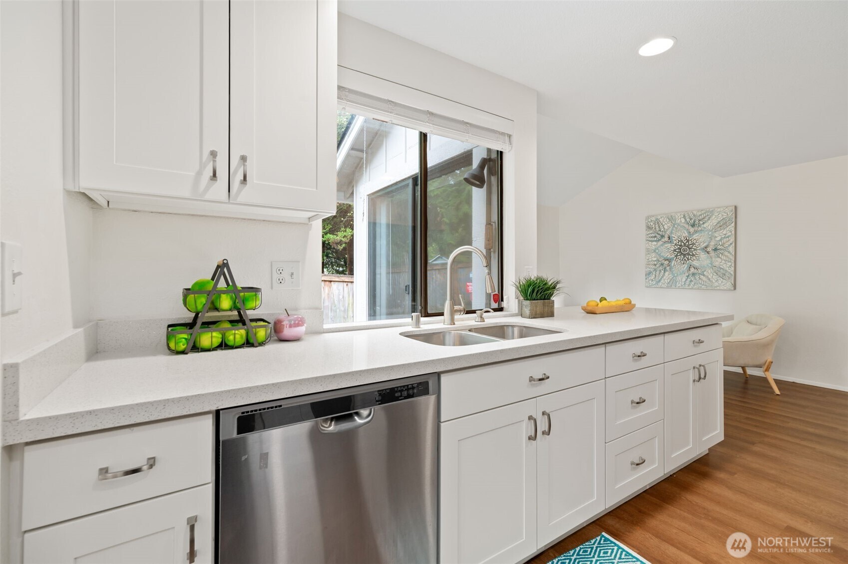 11312 39th Avenue NE