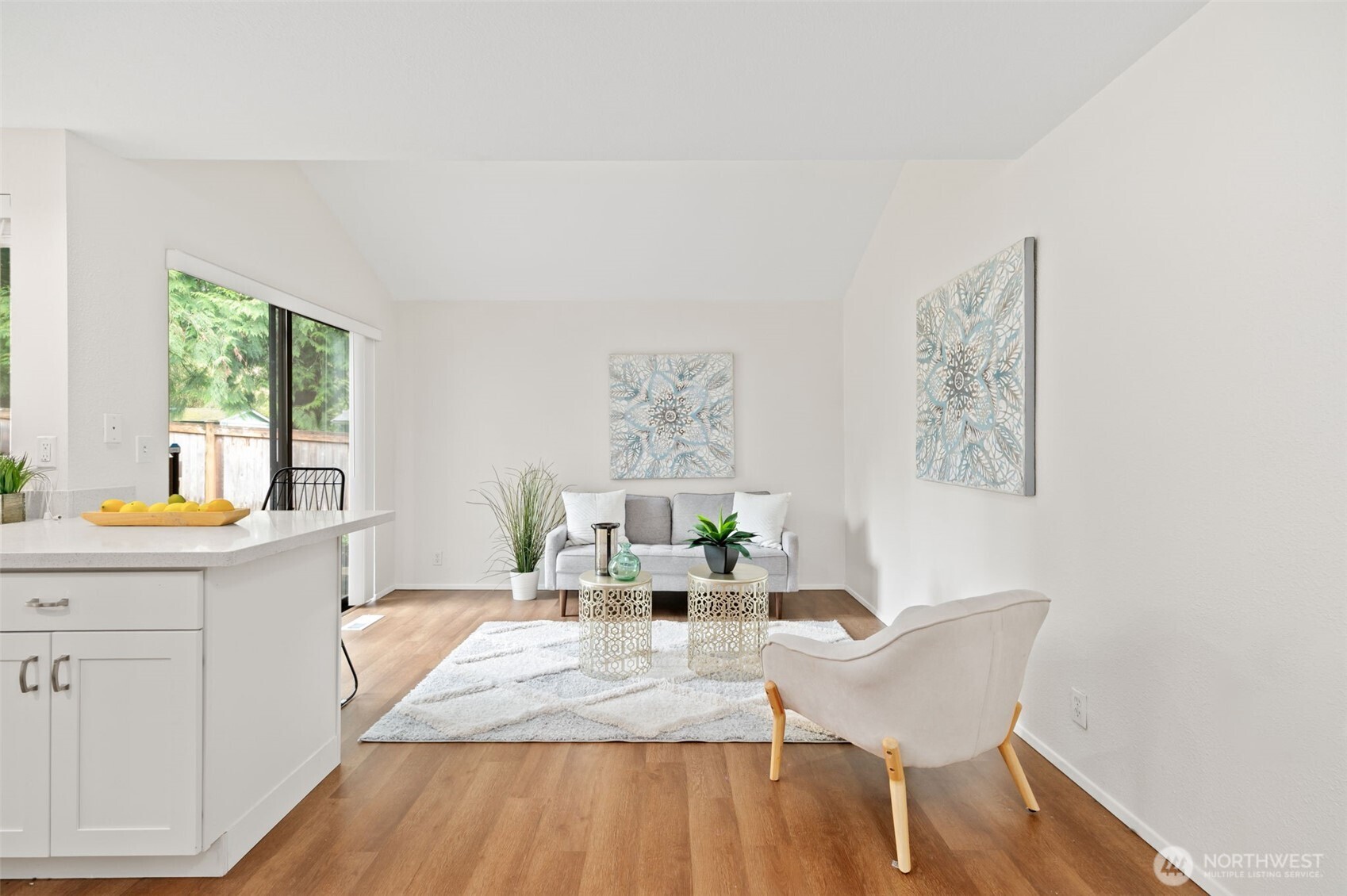 11312 39th Avenue NE