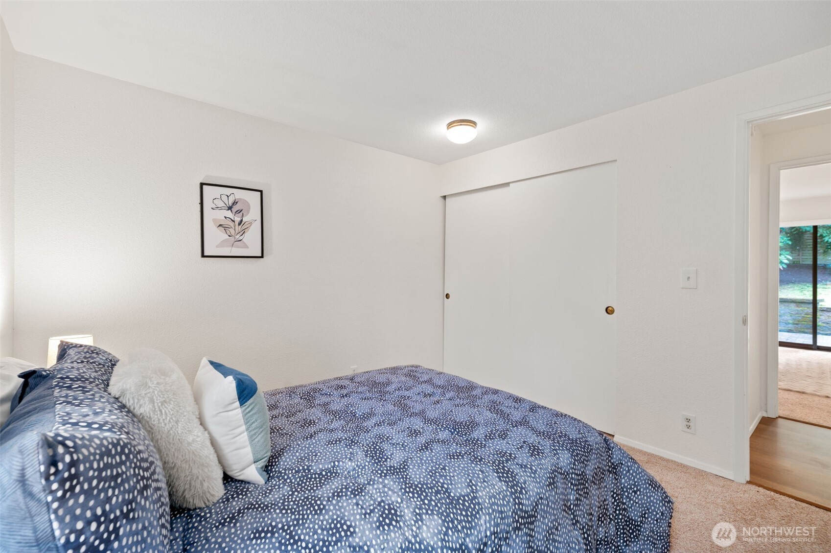 11312 39th Avenue NE