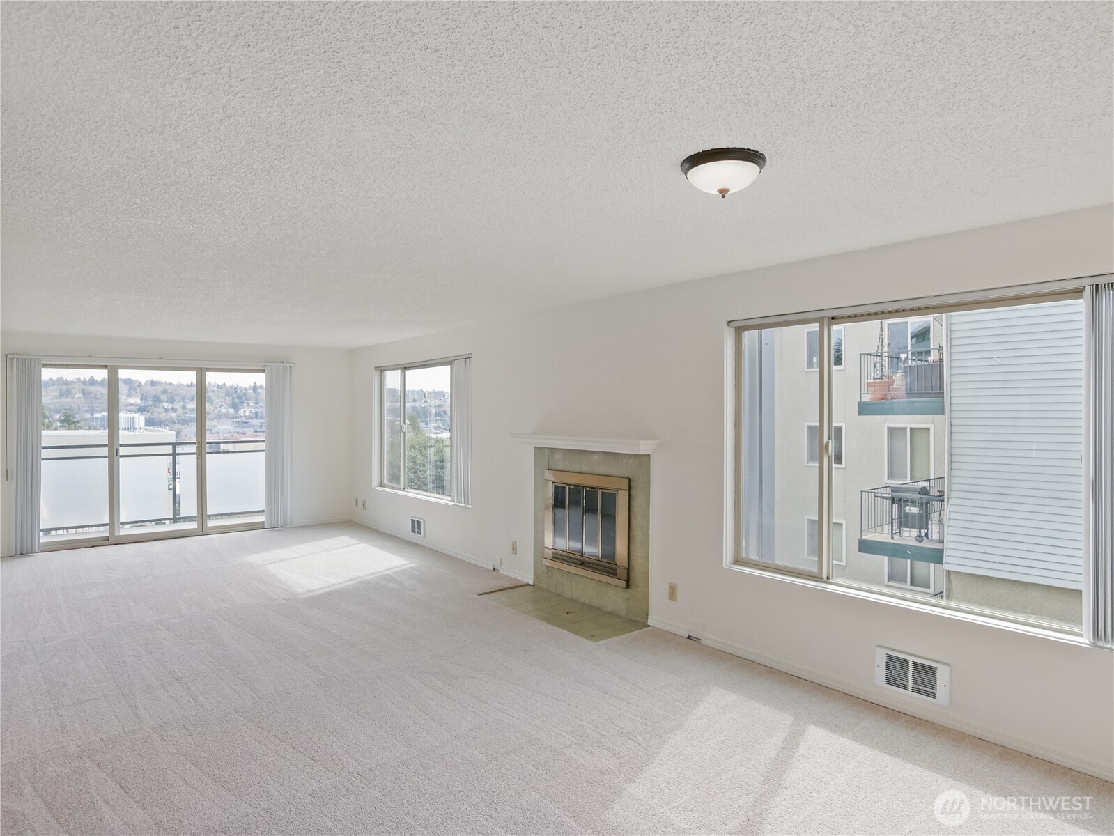 1250 Taylor Avenue N Unit: 105