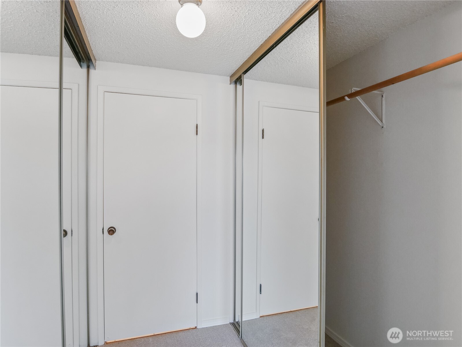 1250 Taylor Avenue N Unit: 105