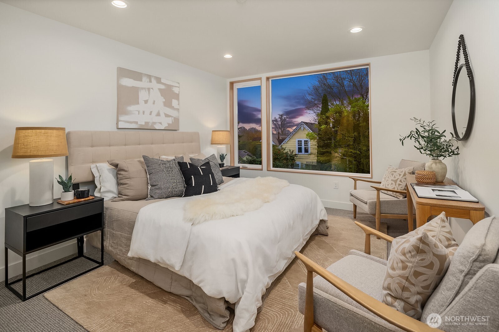 1808 E Mercer Street