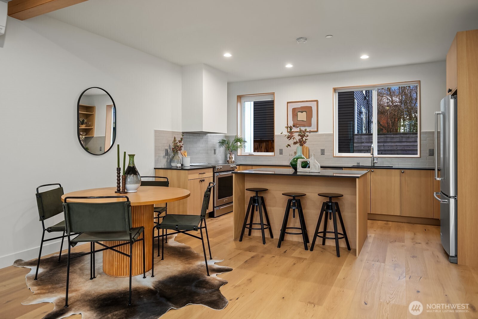 1808 E Mercer Street