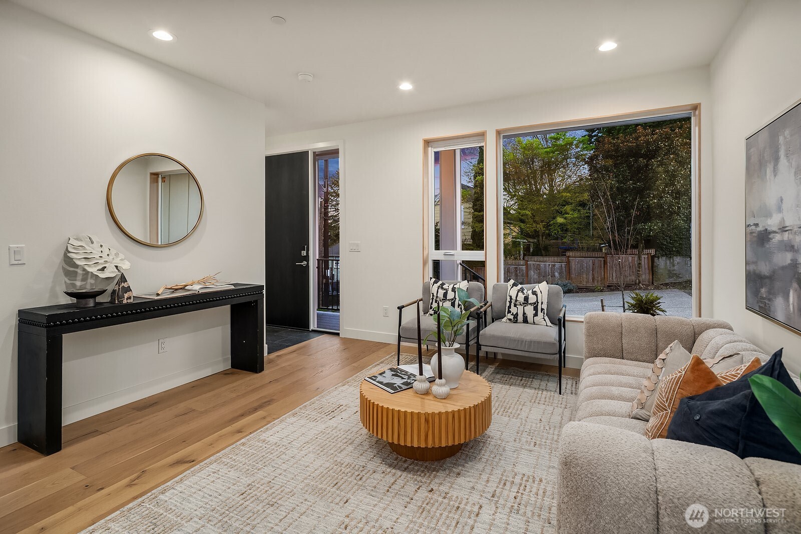 1808 E Mercer Street