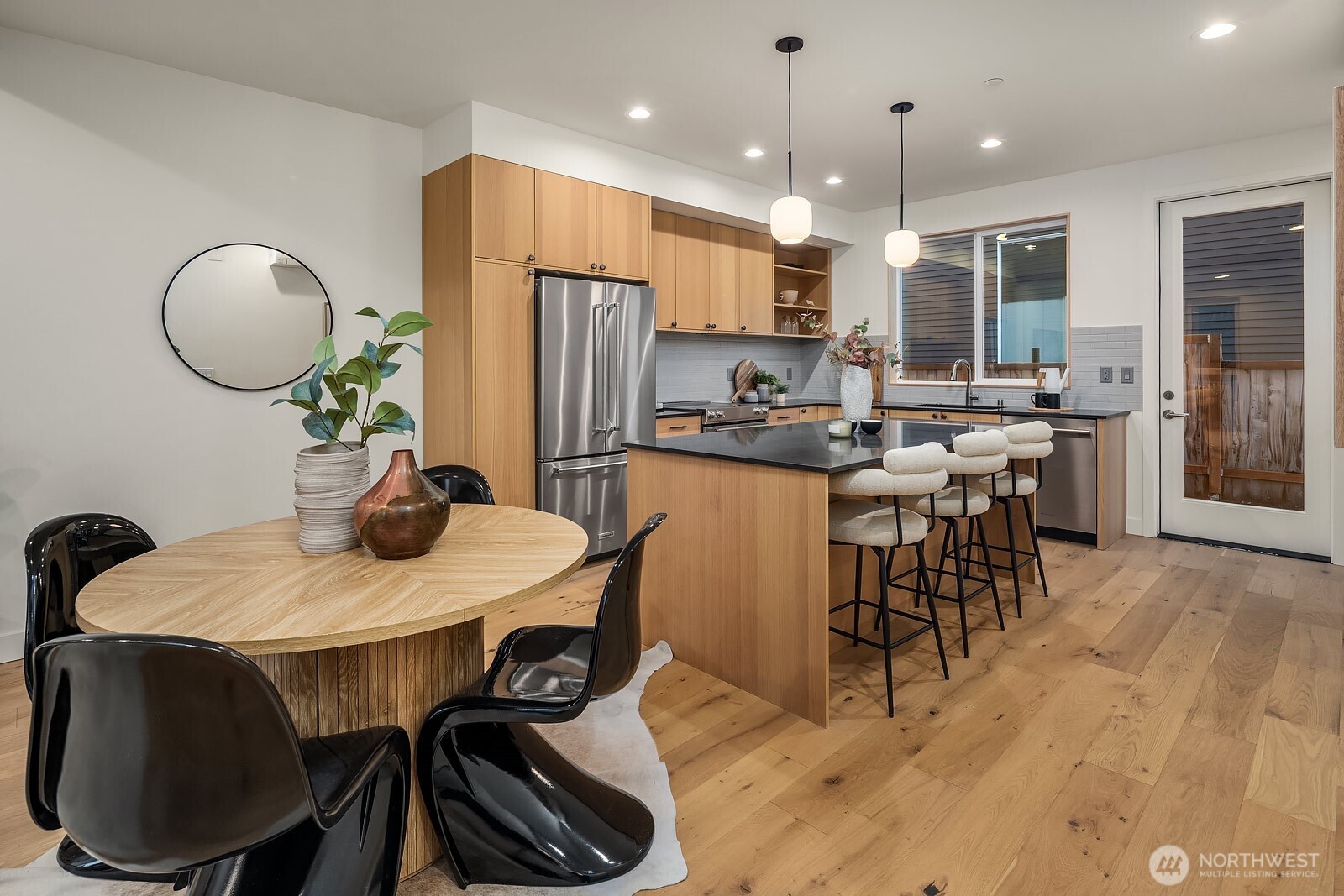 1808 E Mercer Street