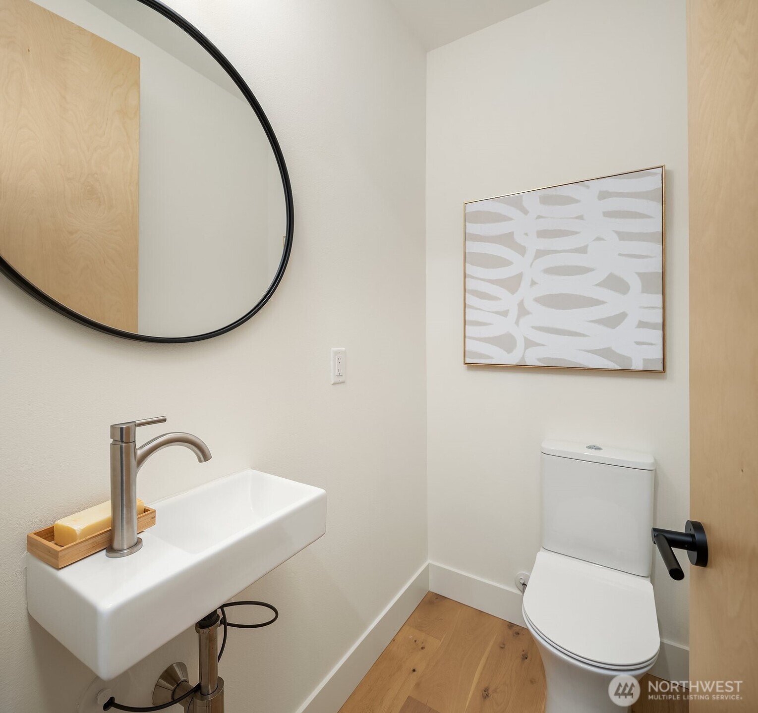 1808 E Mercer Street