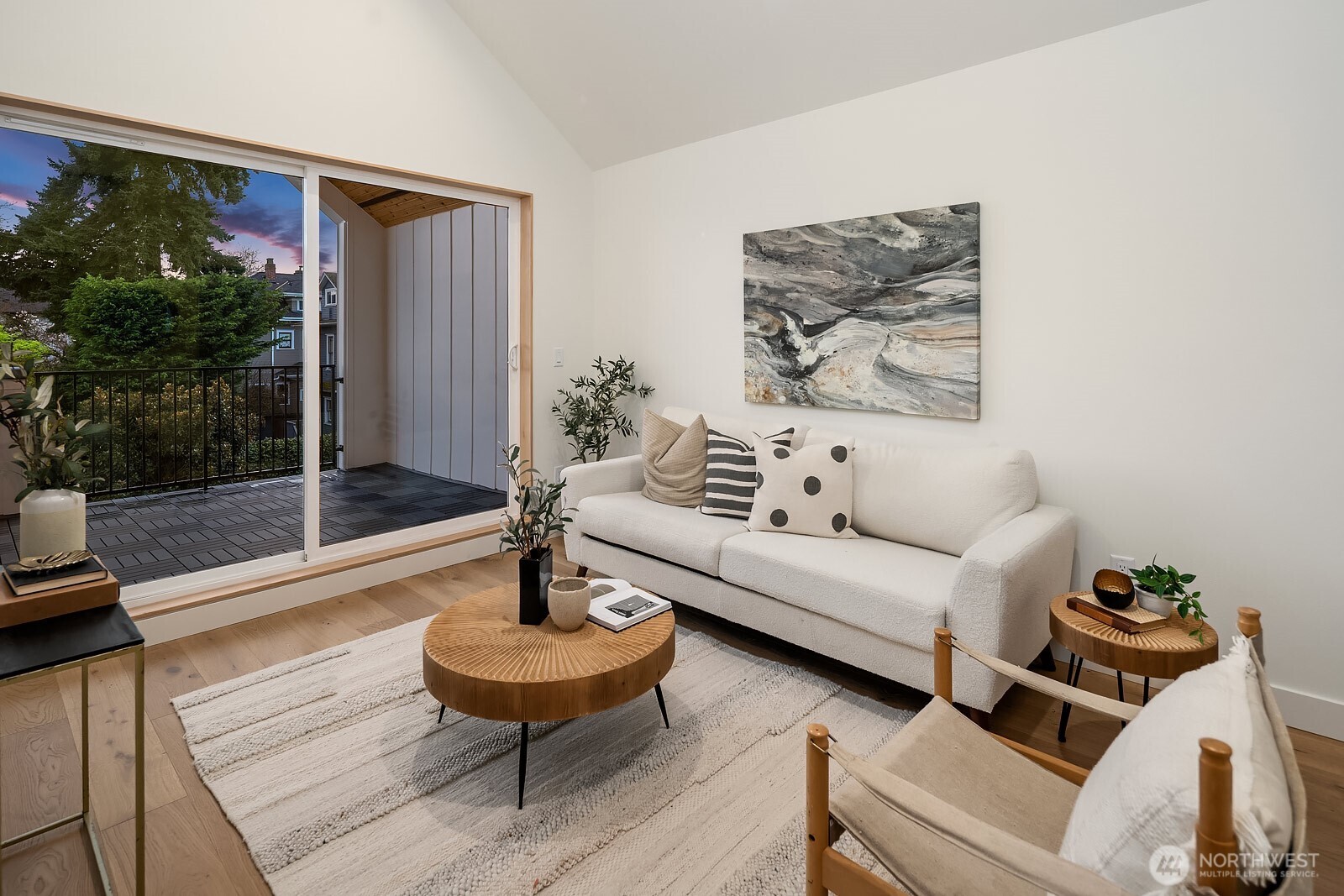 1808 E Mercer Street