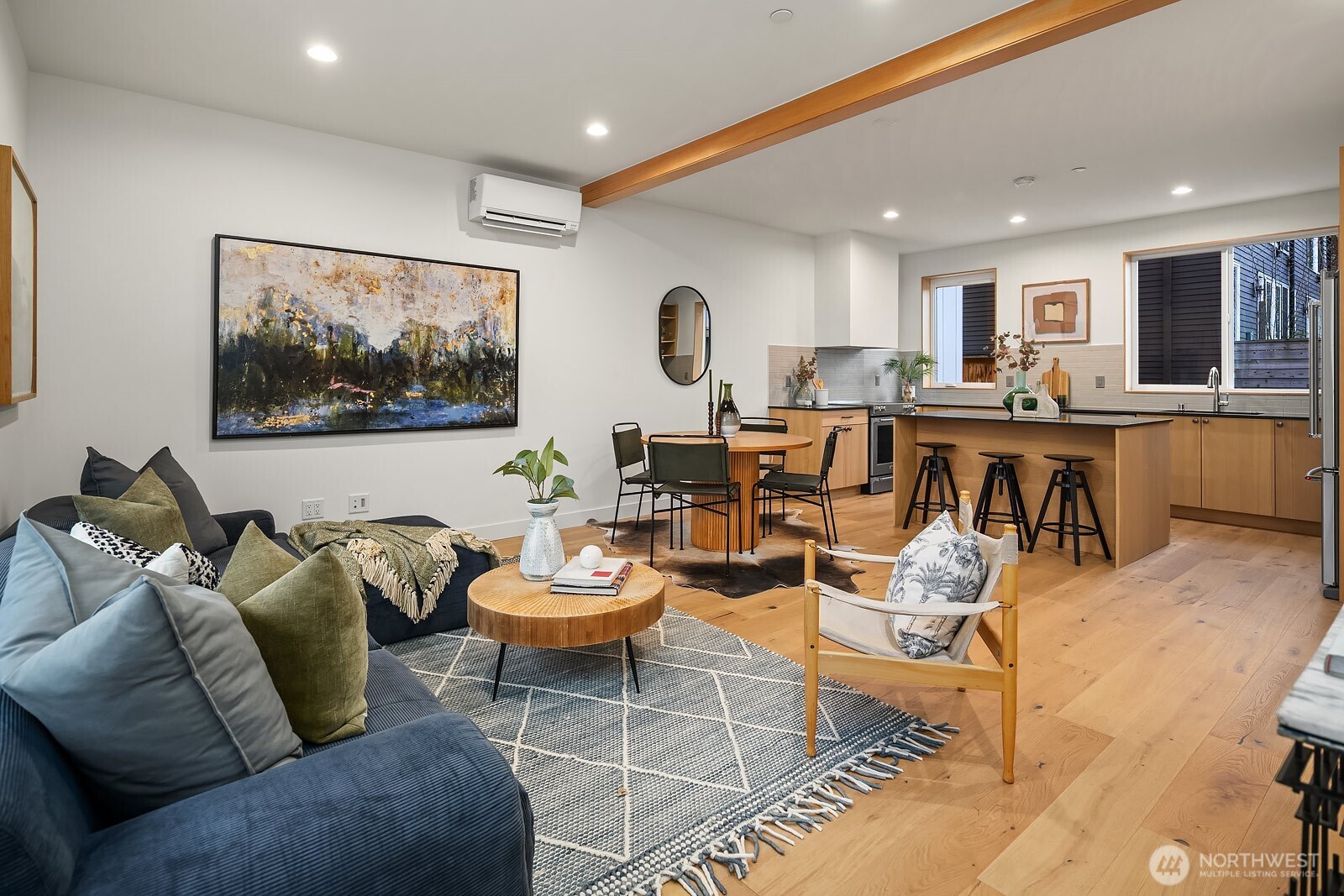 1808 E Mercer Street