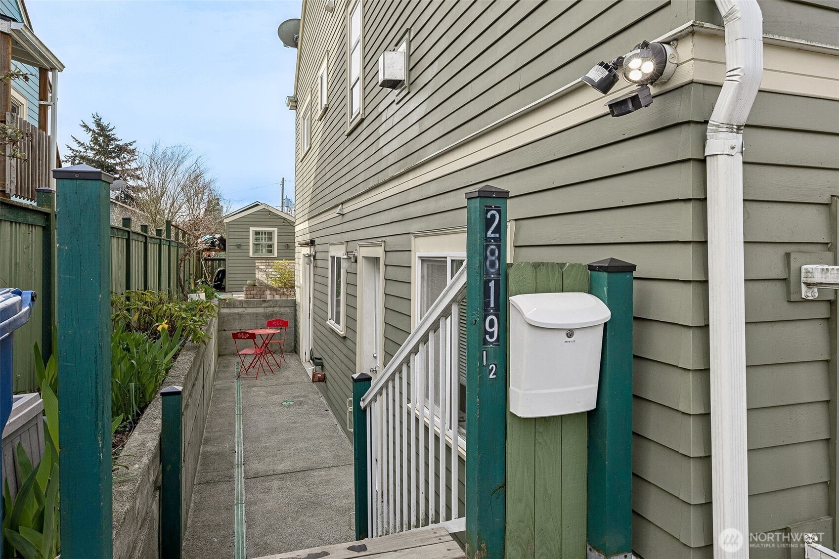 2819 NW 68th Street