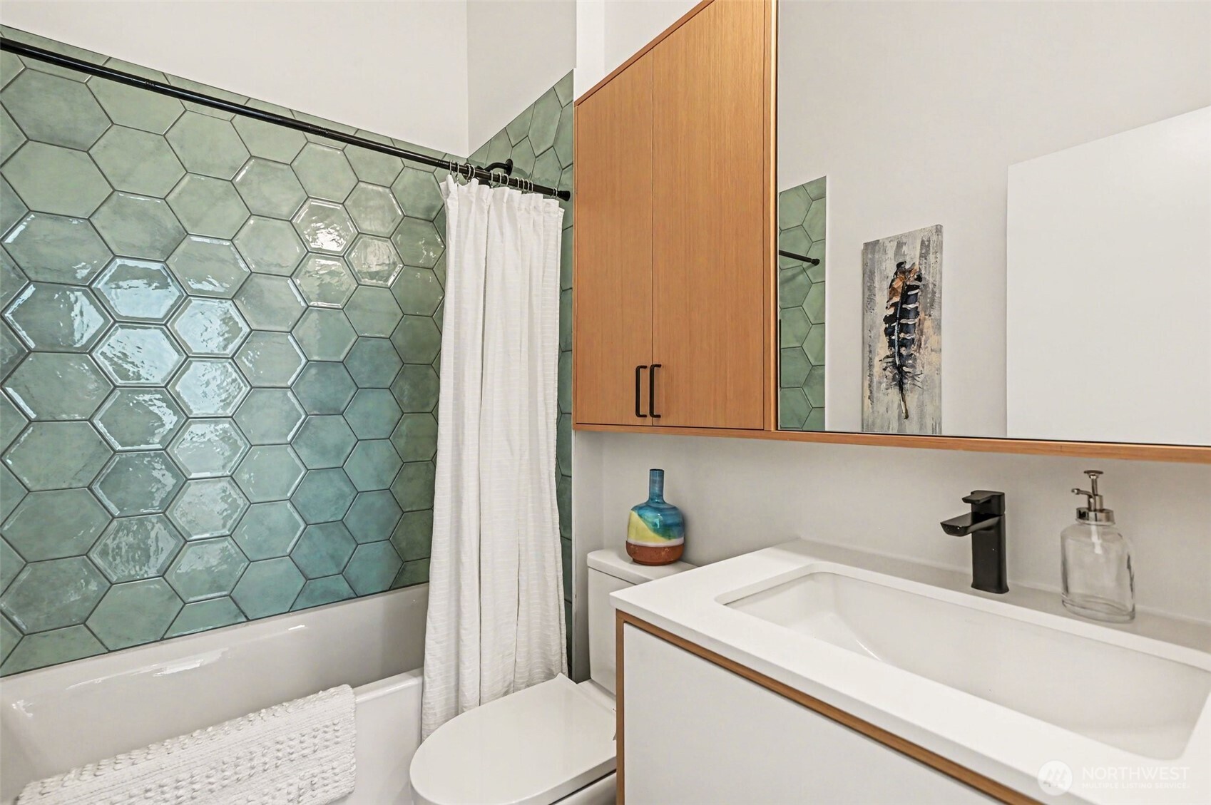 11725 Meridian Avenue N Unit: 4