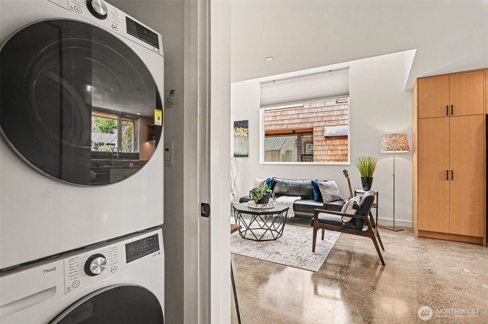 11725 Meridian Avenue N Unit: 4