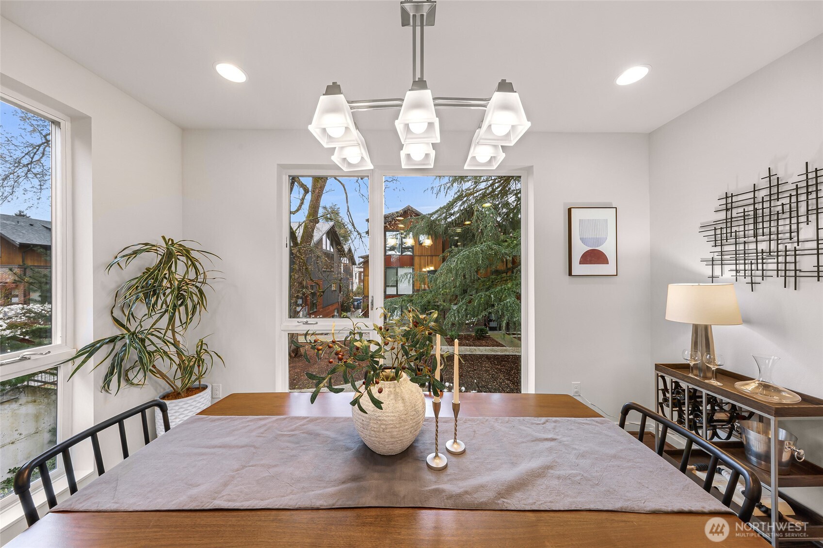 6522 C 32nd Avenue NE