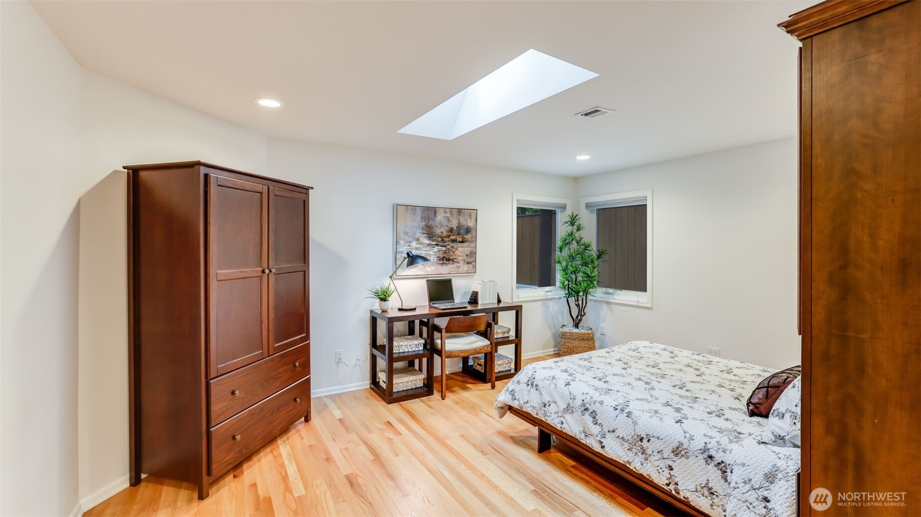 2171 N 122nd Place