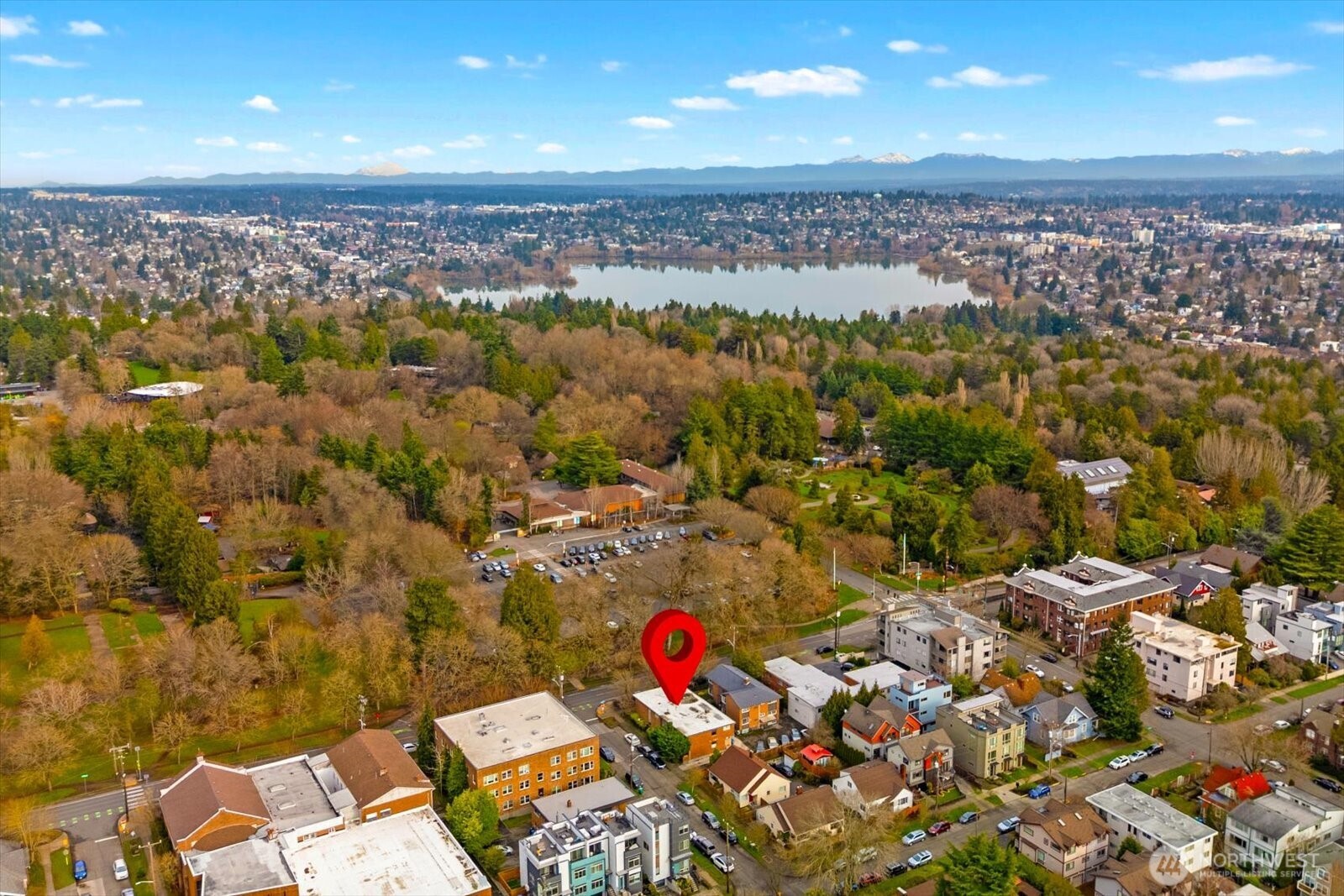 4912 Evanston Avenue N