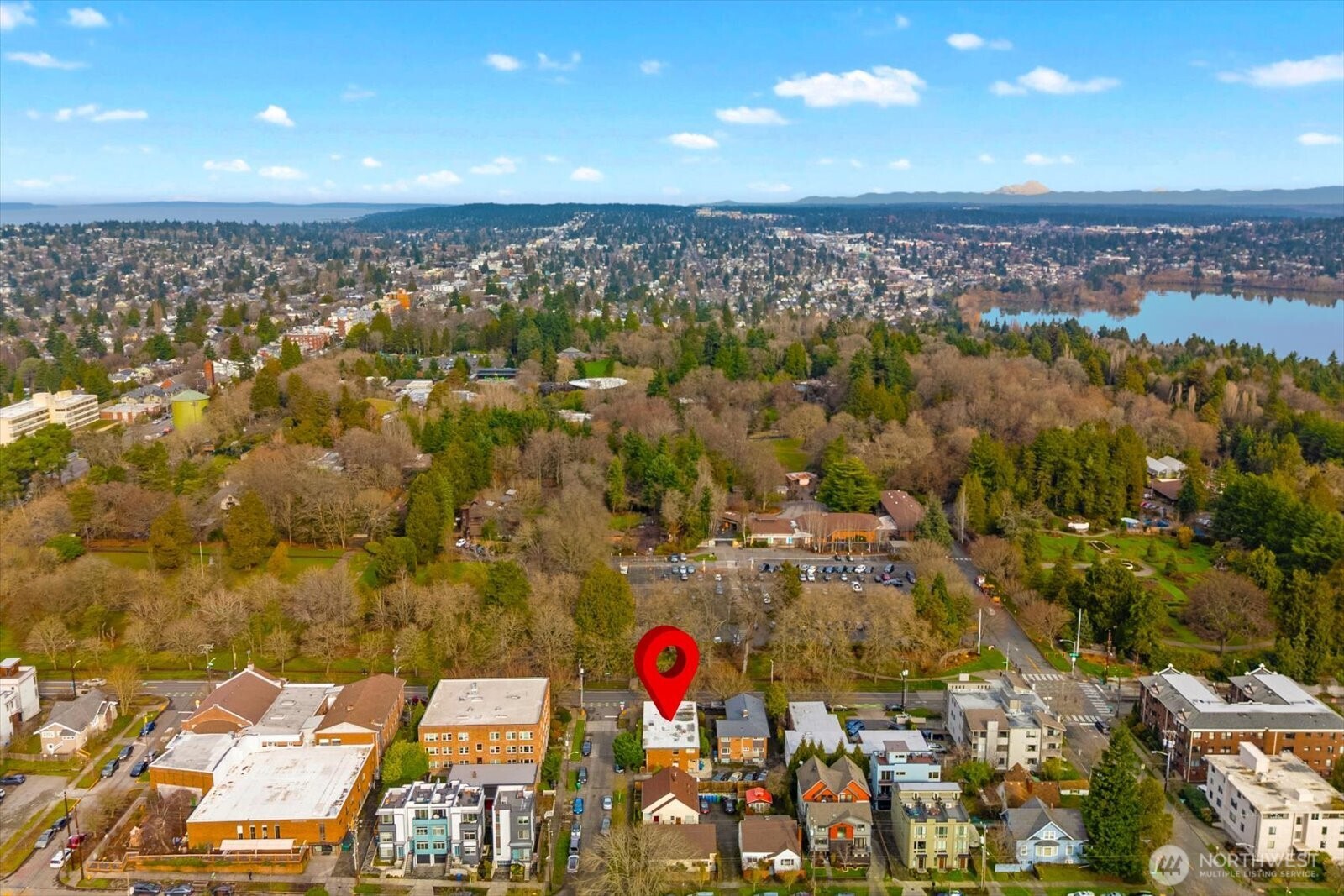 4912 Evanston Avenue N