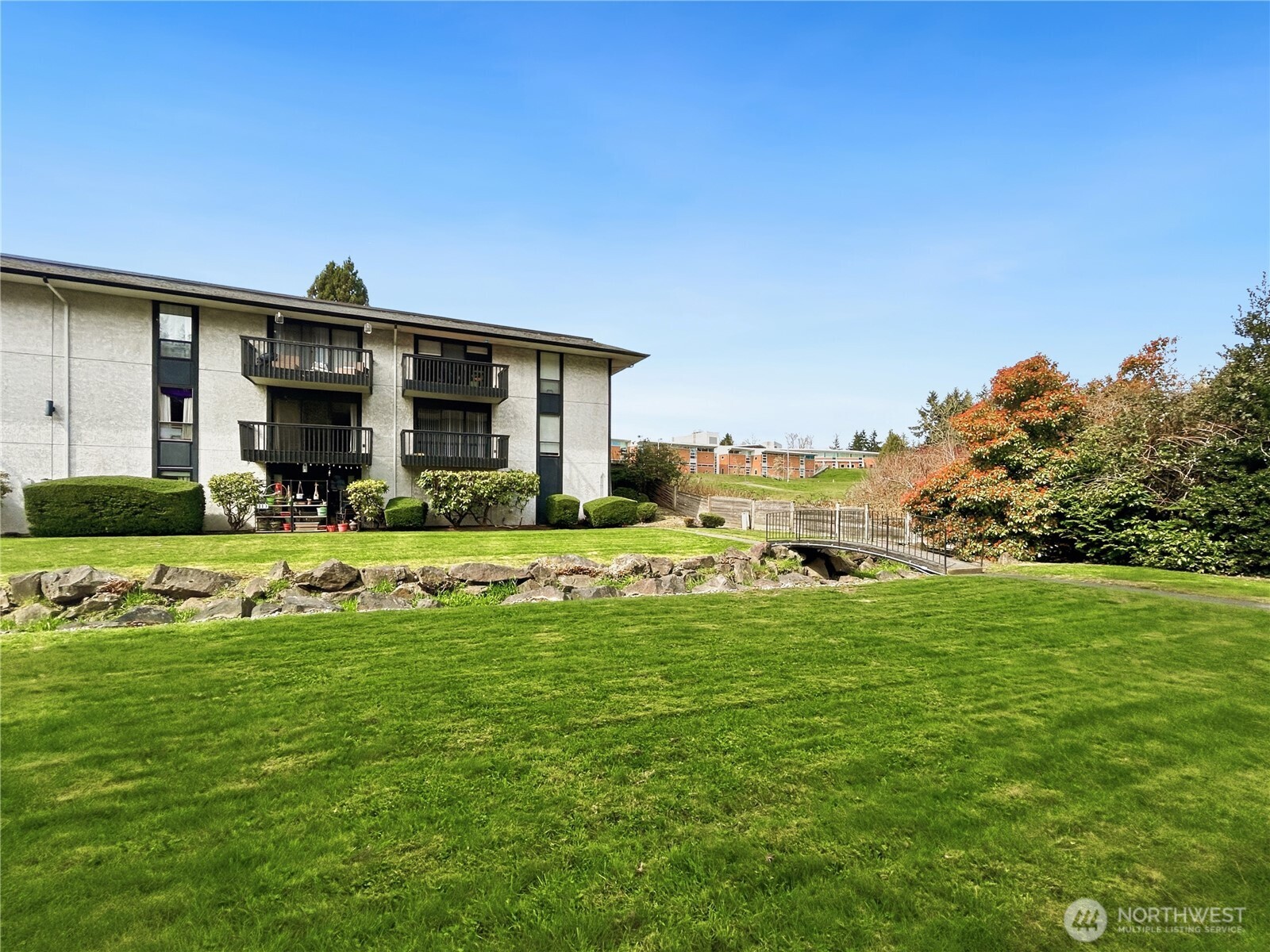 19411 56th Avenue W Unit: 220