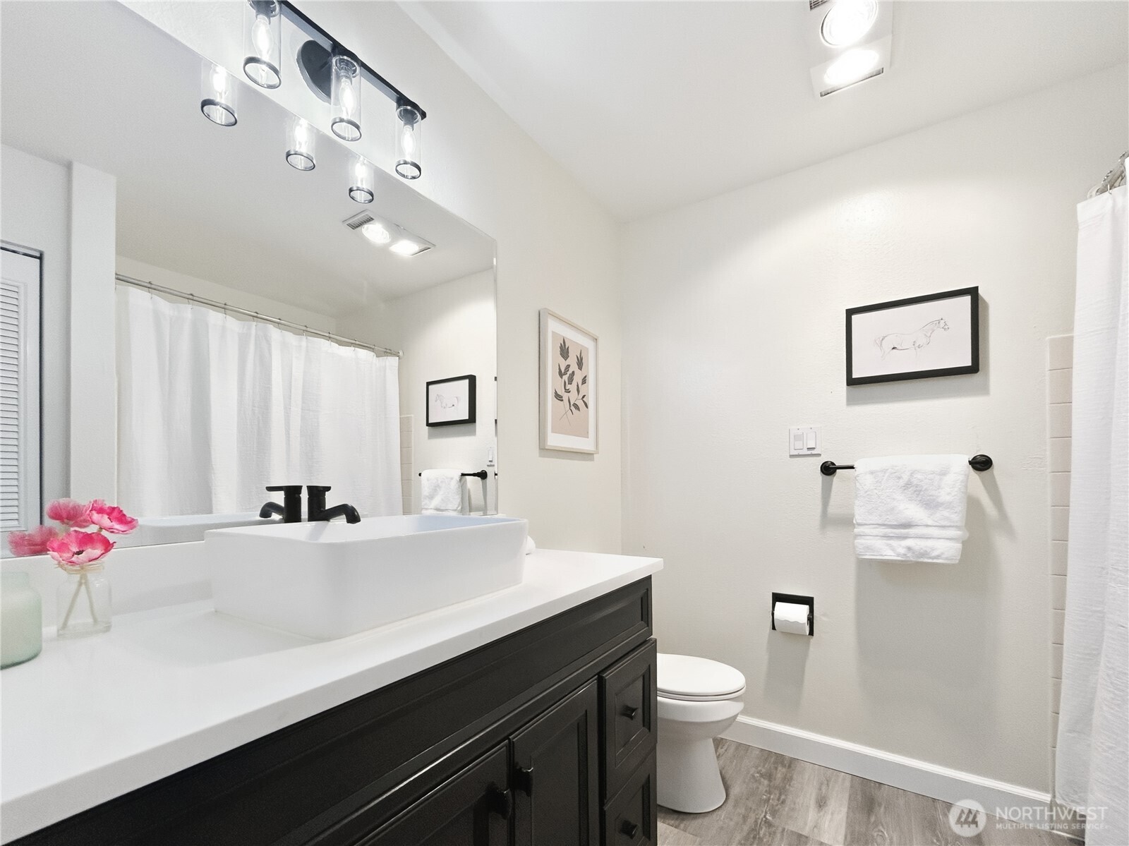 19411 56th Avenue W Unit: 220