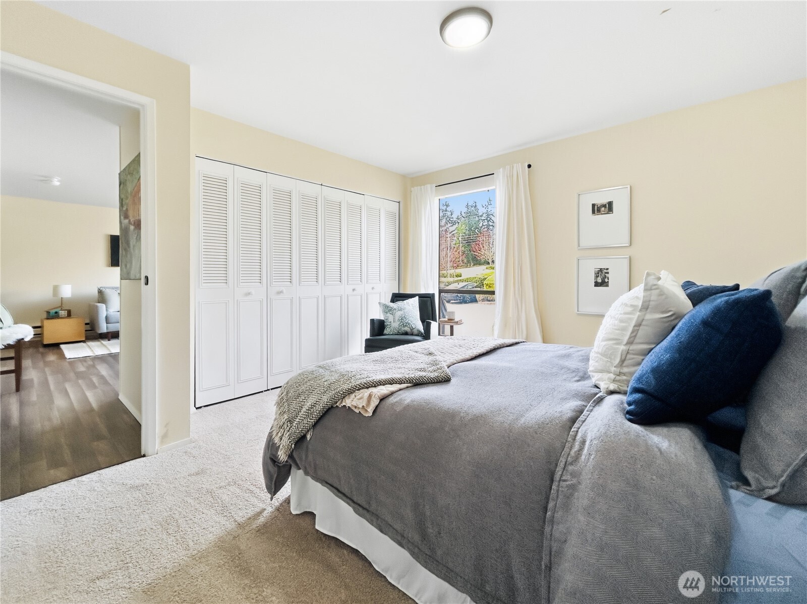 19411 56th Avenue W Unit: 220