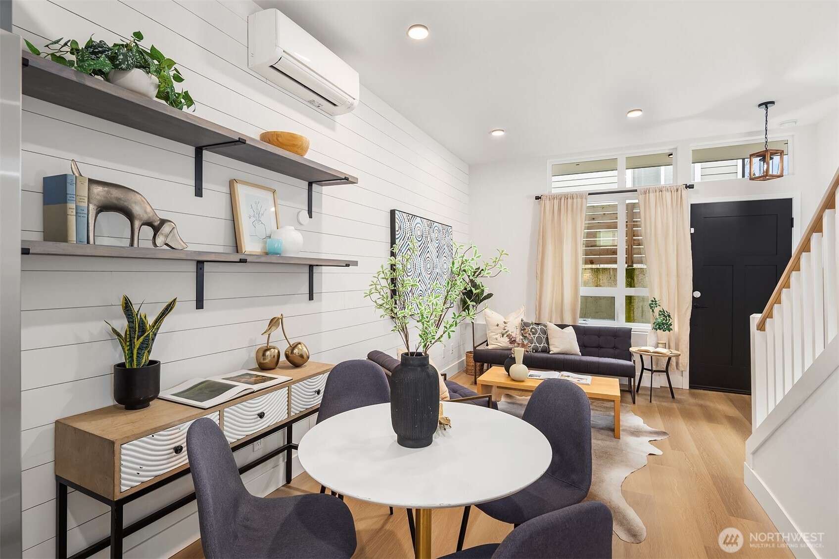 6037 42nd Avenue SW Unit: B