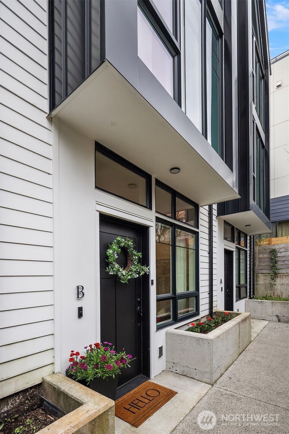 6037 42nd Avenue SW Unit: B