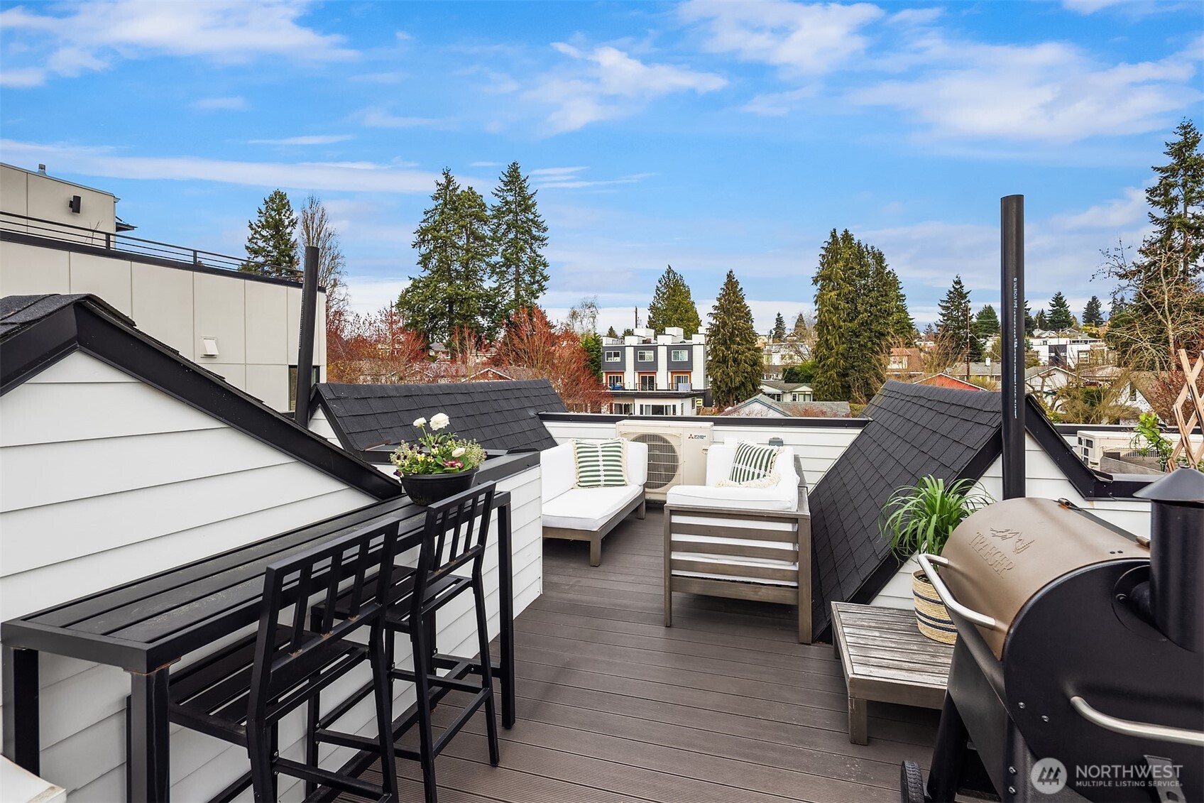 6037 42nd Avenue SW Unit: B