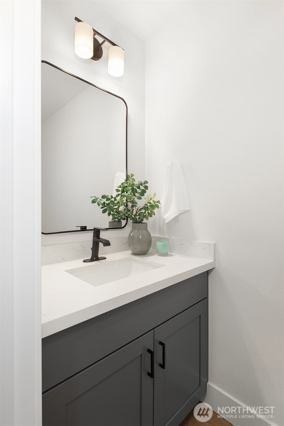 6037 42nd Avenue SW Unit: B
