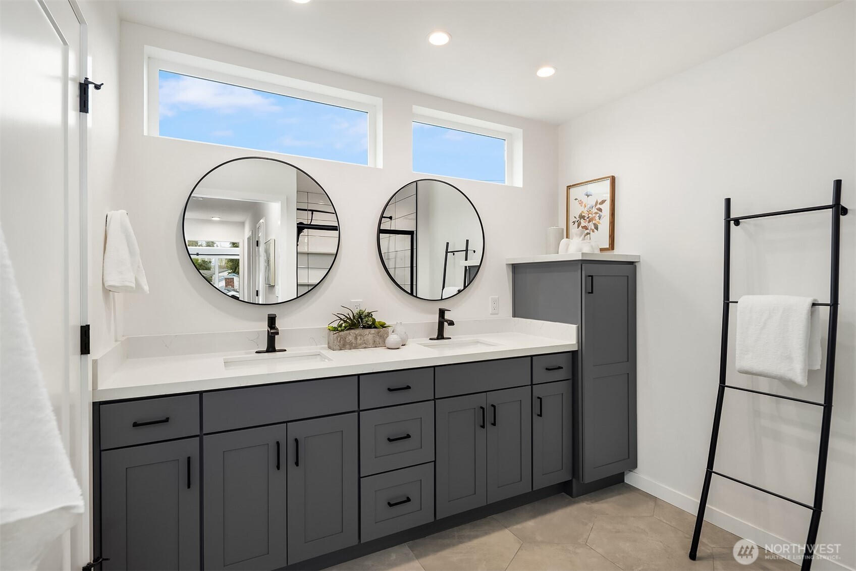 6037 42nd Avenue SW Unit: B