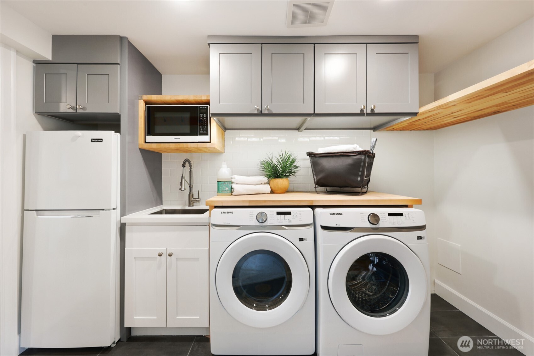 8401 Linden Avenue N