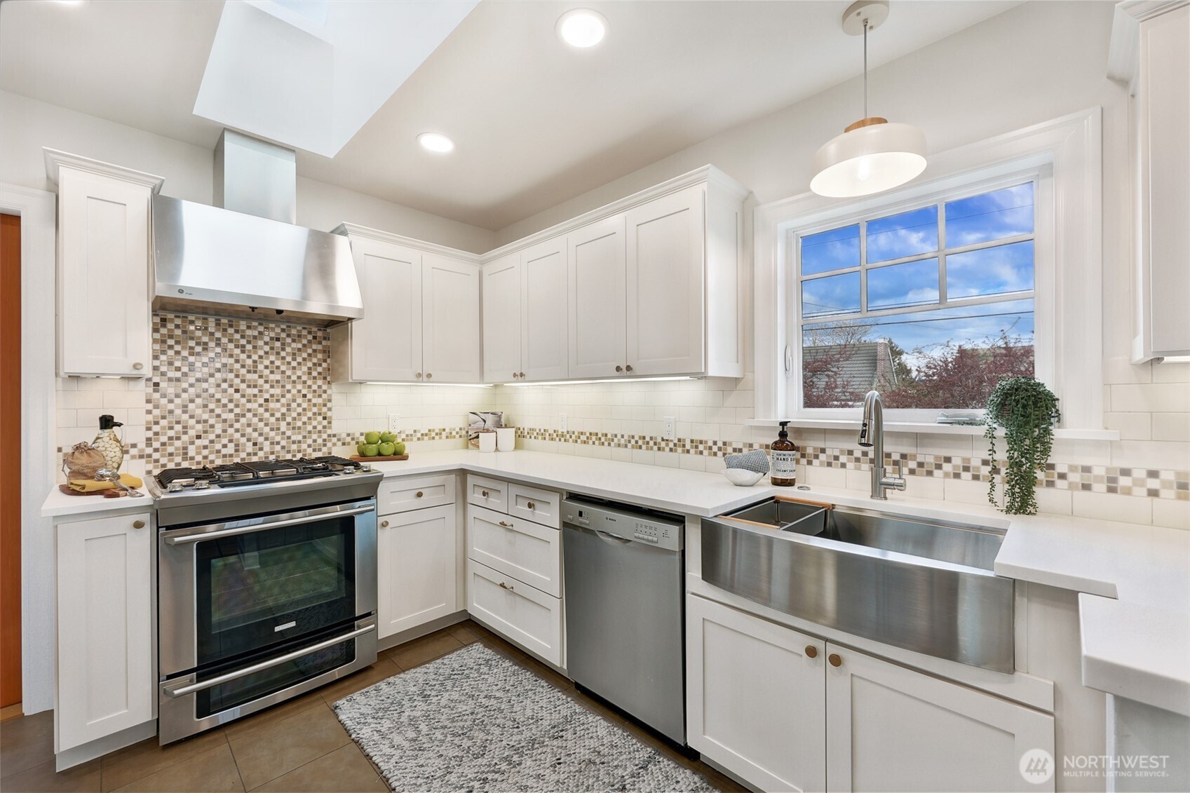 8401 Linden Avenue N