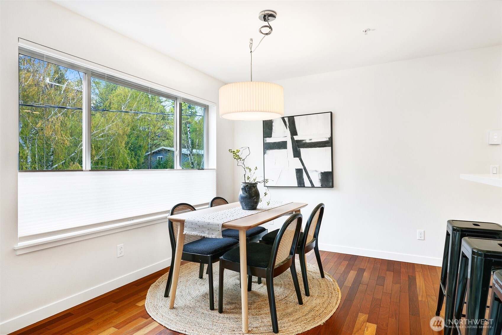 6219 NE 181st Street Unit: 301