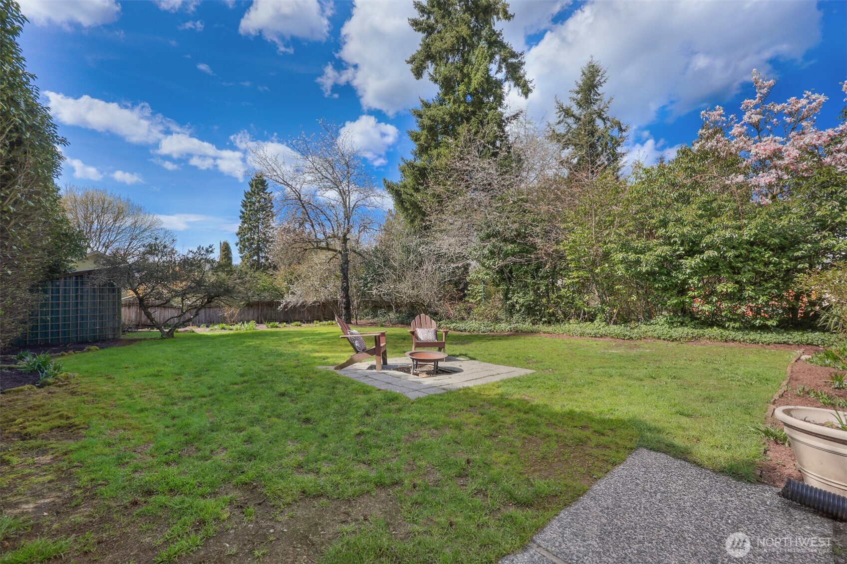 14321 37th Avenue NE