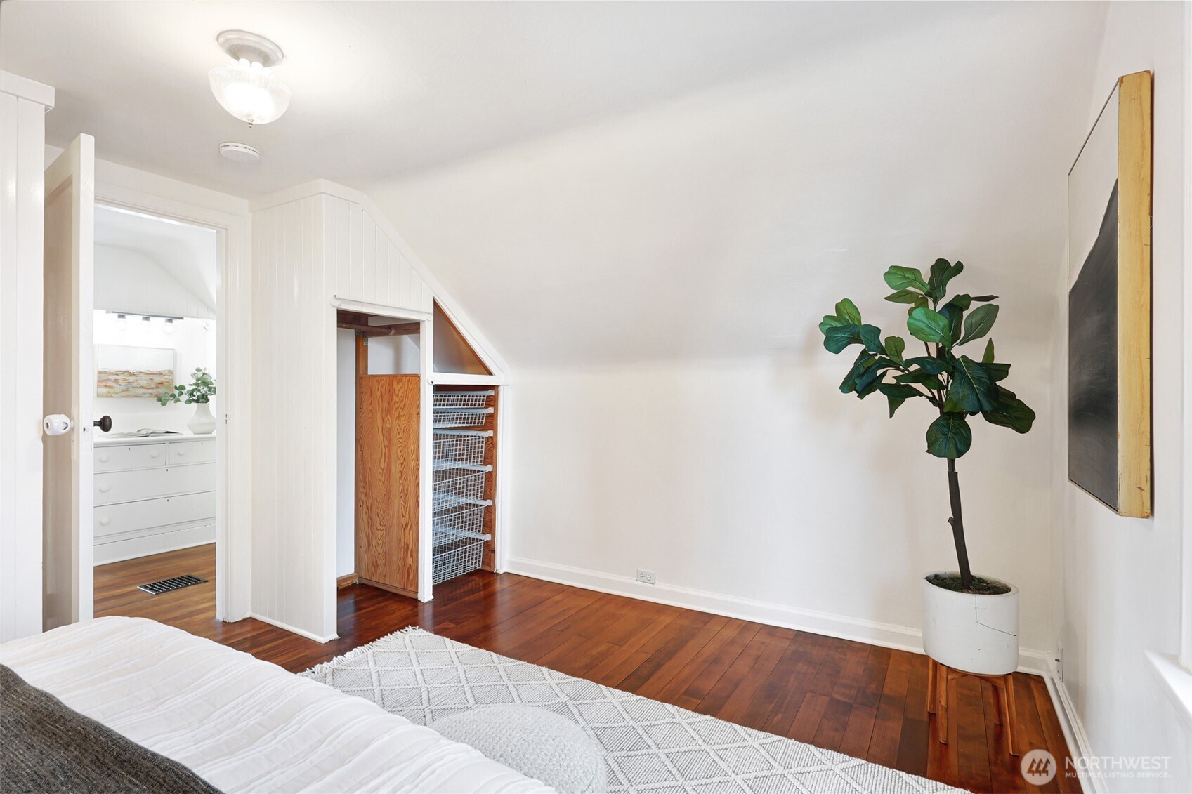 14321 37th Avenue NE