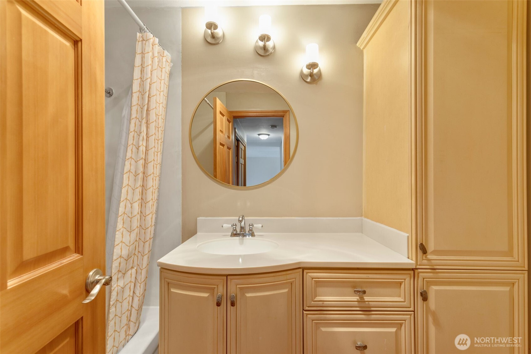 7001 Sand Point Way NE Unit: A412