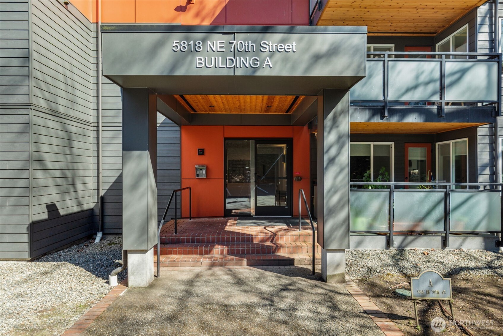 7001 Sand Point Way NE Unit: A412