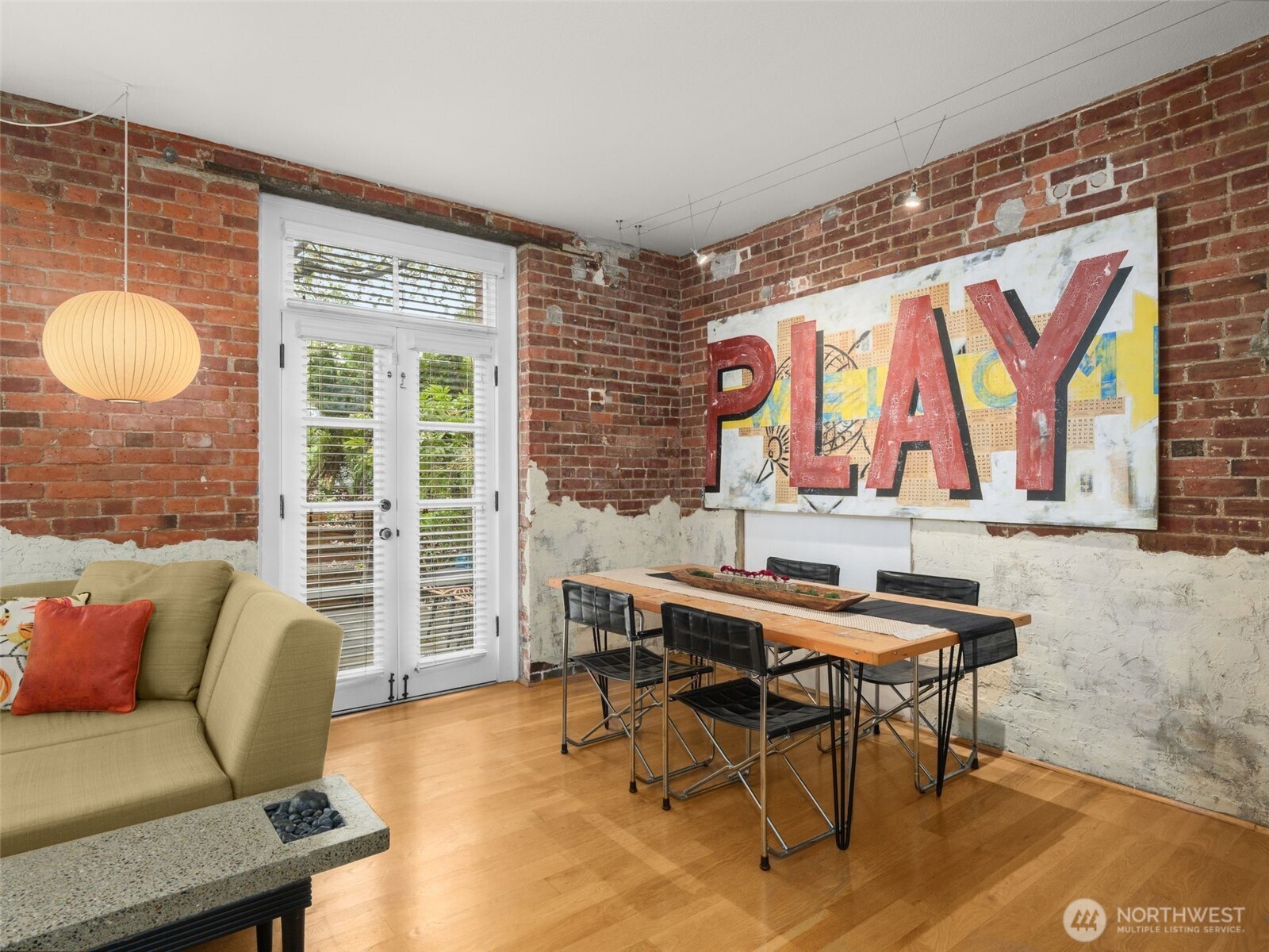 1401 5th Avenue W Unit: 104