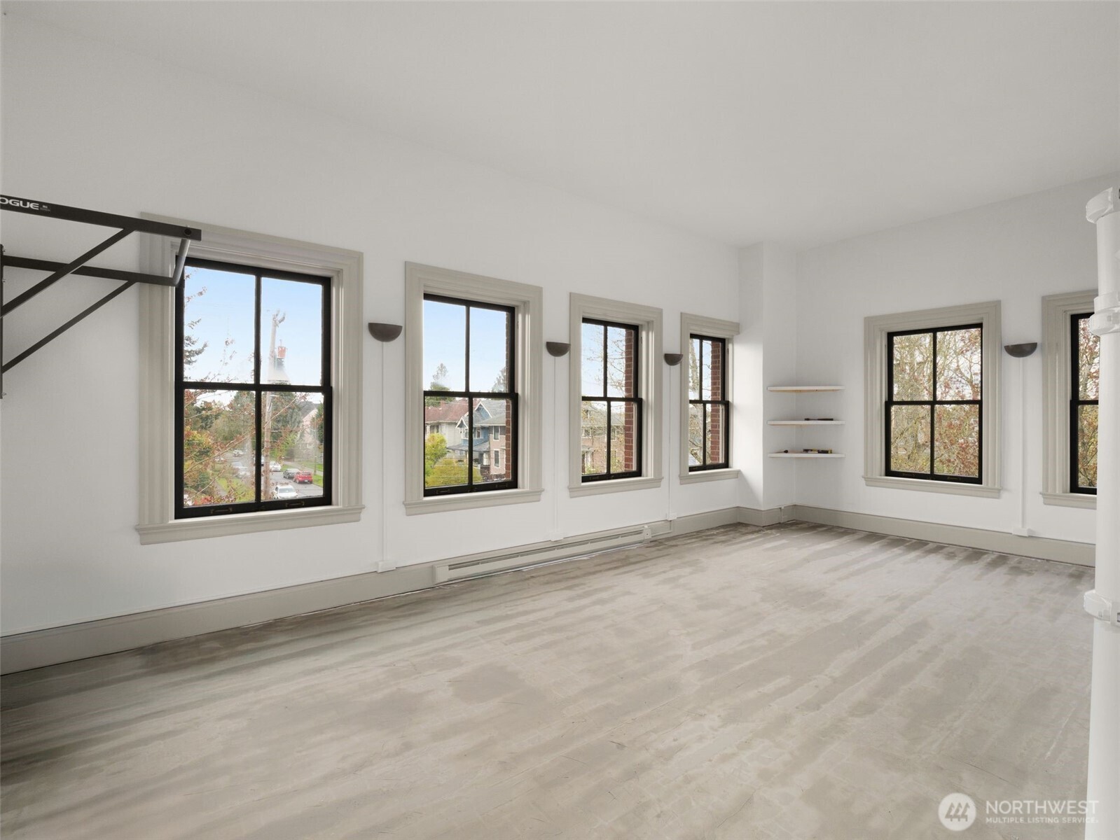 1401 5th Avenue W Unit: 104