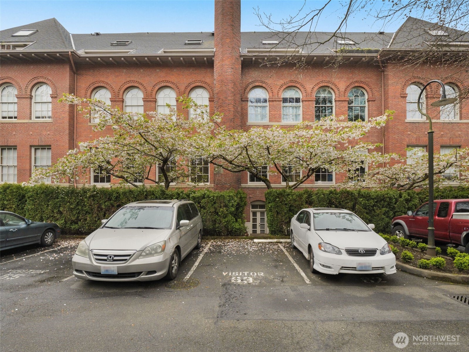 1401 5th Avenue W Unit: 104