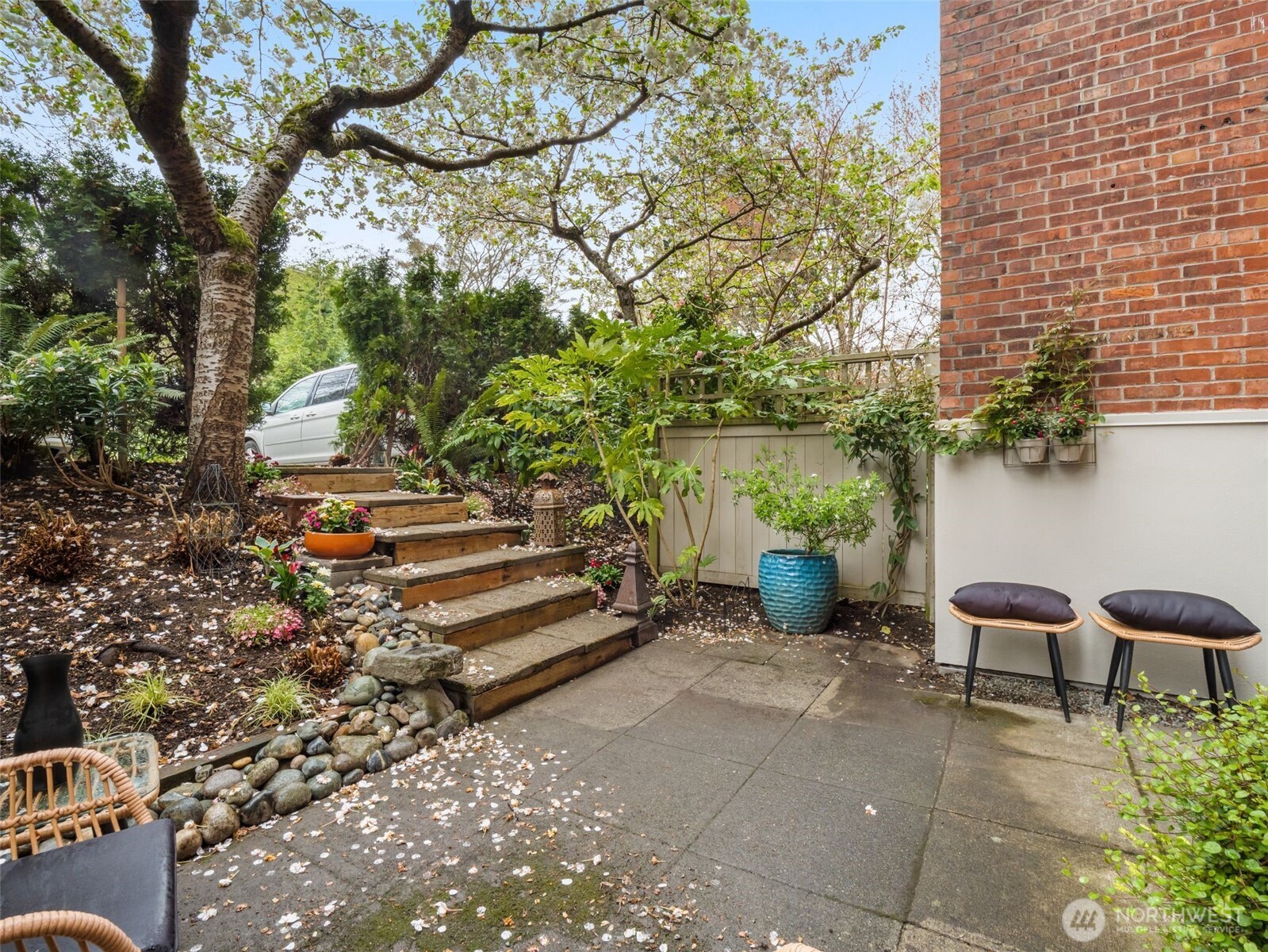 1401 5th Avenue W Unit: 104