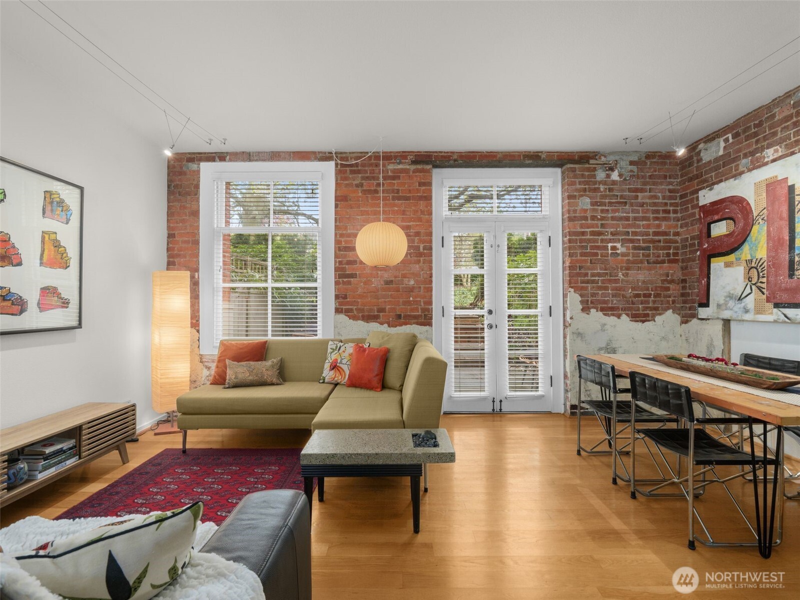 1401 5th Avenue W Unit: 104